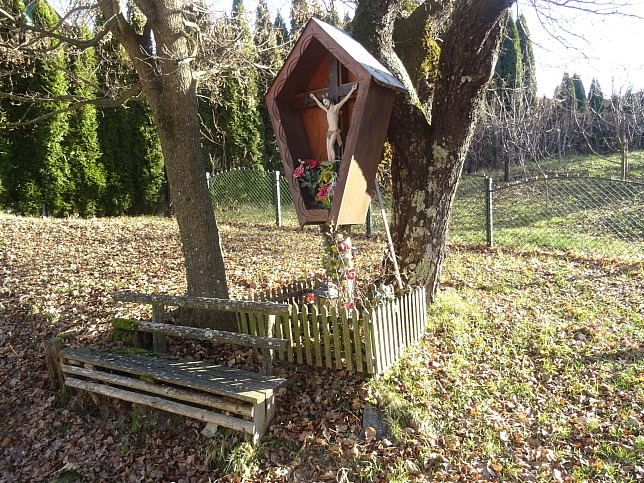 Kukmirn, Kreuz Sch�ngrund