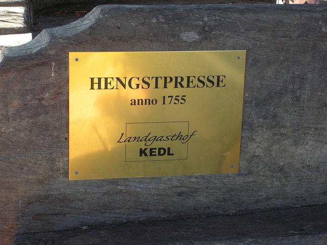 Urbersdorf, Hengstpresse