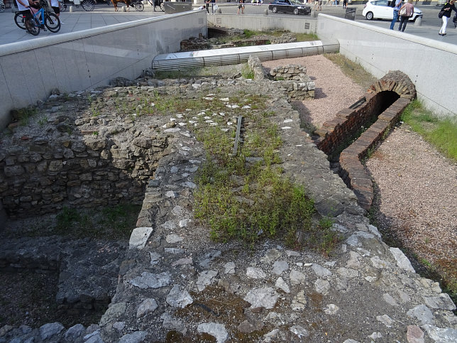 Ausgrabungen Michaelerplatz, Kanal 19. JH.