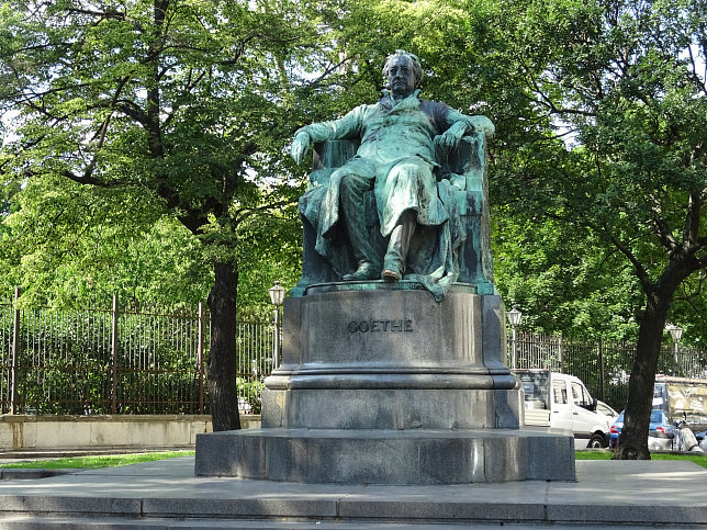 Goethe-Denkmal