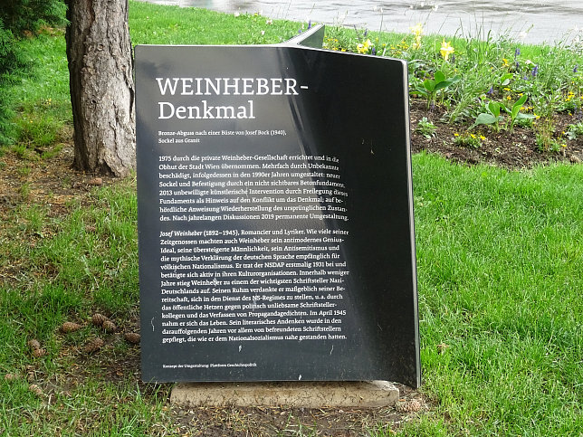 Josef-Weinheber-Denkmal