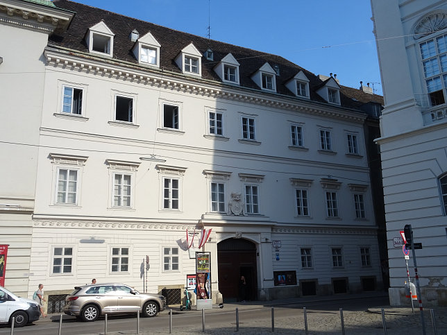 Palais Plffy (Josefsplatz)