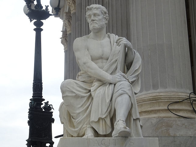 Tacitus-Denkmal