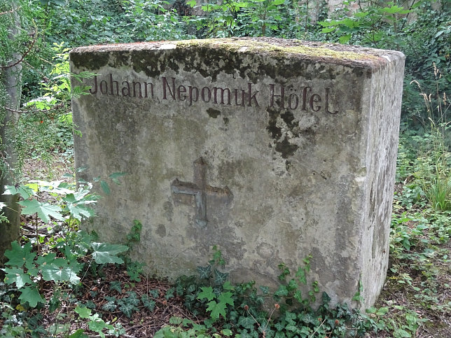 Johann Nepomuk H�fel