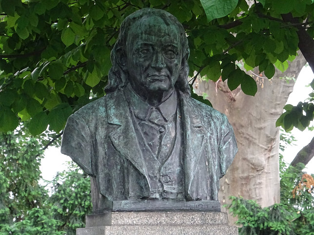 Josef-Madersperger-Denkmal