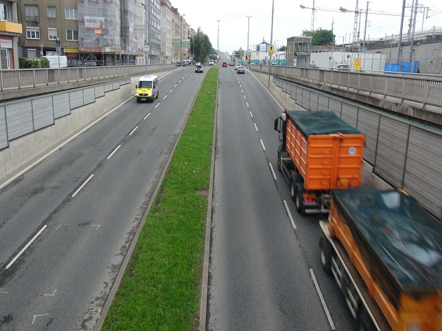 Wien Brücken Straßenunterführung Matzleinsdorfer Platz