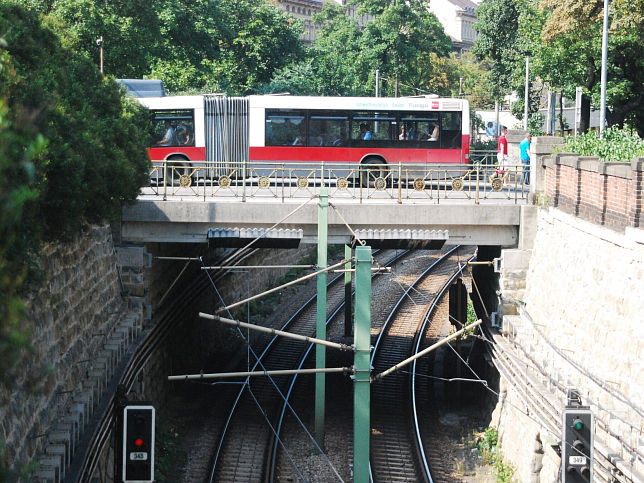 Brcke im Zuge Koppstrae / Neustiftgasse