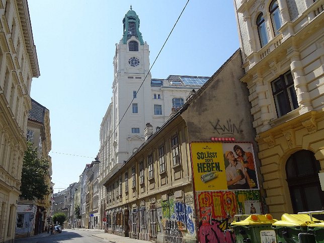 Telegraph Yards, Zollergasse