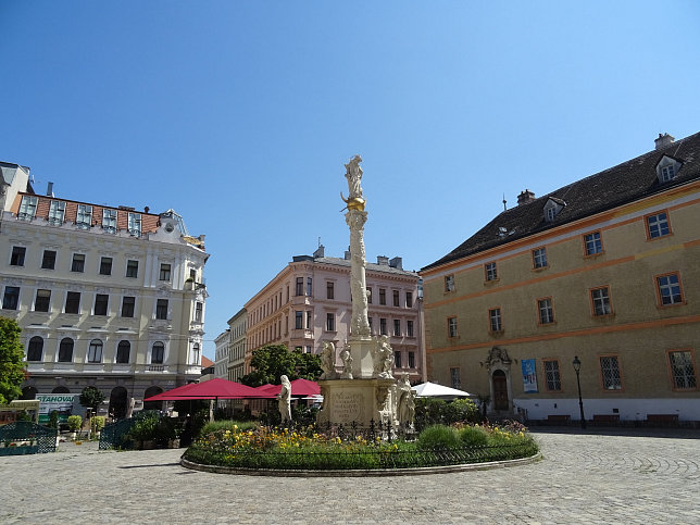 Mariens�ule am Jodok-Fink-Platz