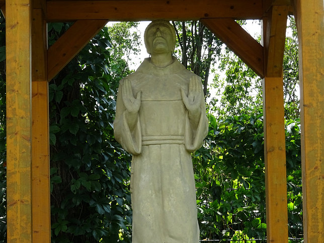 Familiengrab der Drittordens-Gemeinde Wien der Franziskanerkirche OFS (Ordo Franciscanus Saecularis)