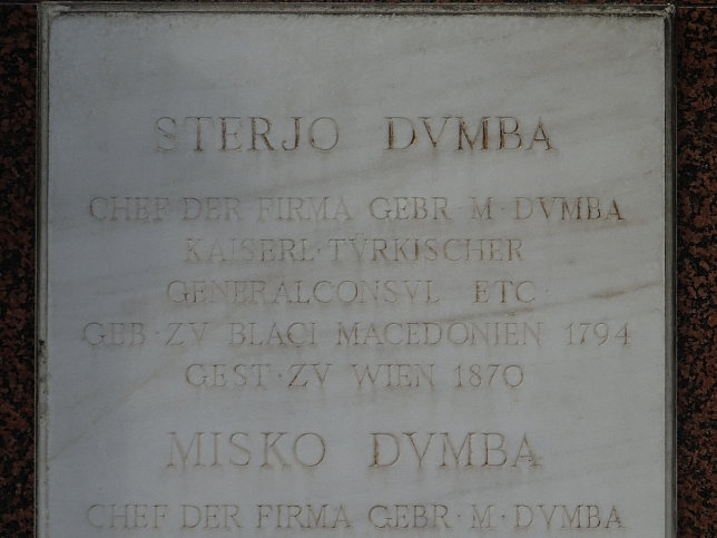 Sterjo Dumba