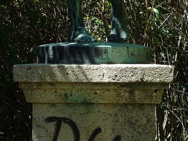 Mdchenplastik von Hugo Taglang