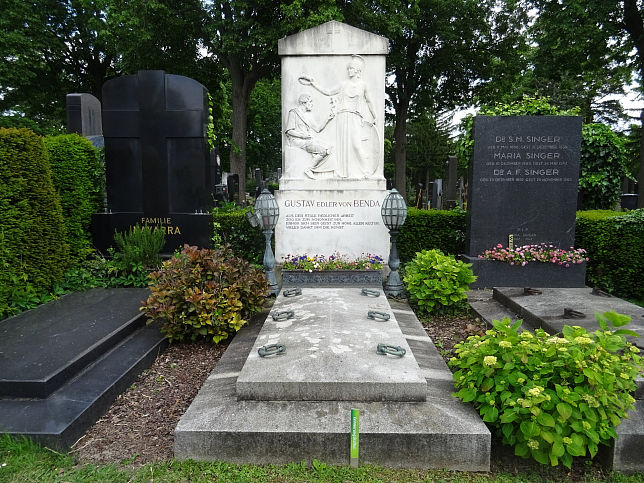 Gustav von Benda