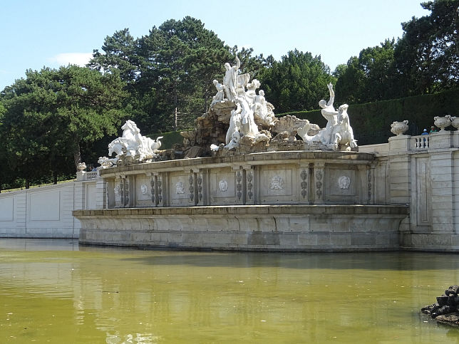 Neptunbrunnen