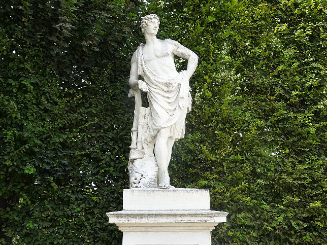 Schloss Schnbrunn, Statue Meleager (17)