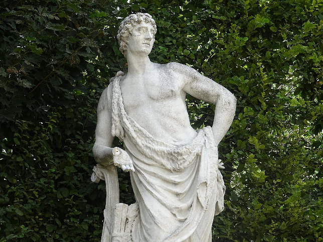 Schloss Schnbrunn, Statue Meleager (17)