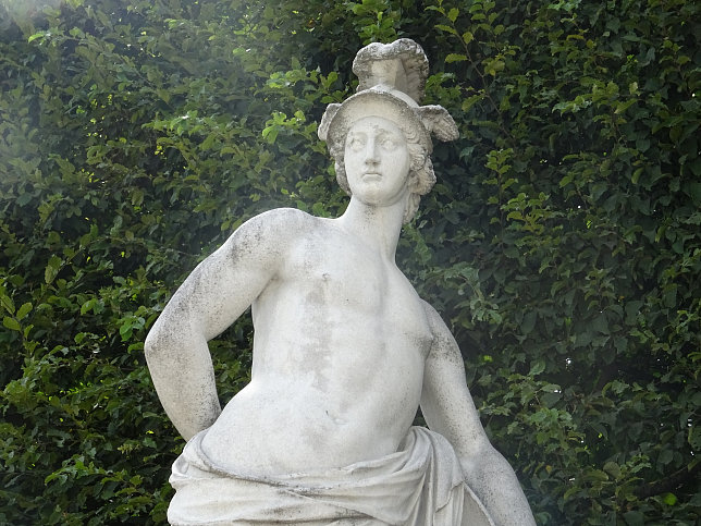 Schloss Schnbrunn, Statue Perseus (25)