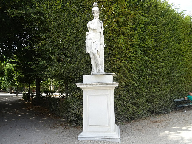 Schloss Schnbrunn, Statue Fabius Maximus Cunctator (26)