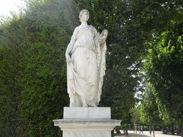 Schloss Schnbrunn, Statue Flora (27)