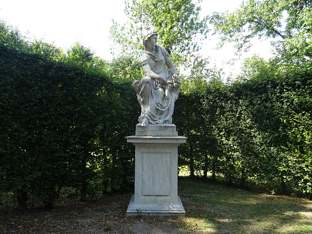 Schloss Schnbrunn, Statue Rhea Kybele (35)