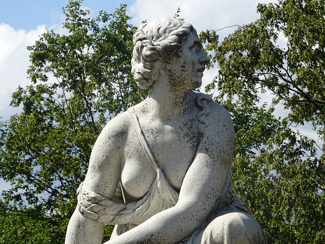 Schloss Schnbrunn, Statue Euridyke (37)