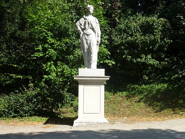 Schloss Schnbrunn, Statue Rmische Matrone (38)