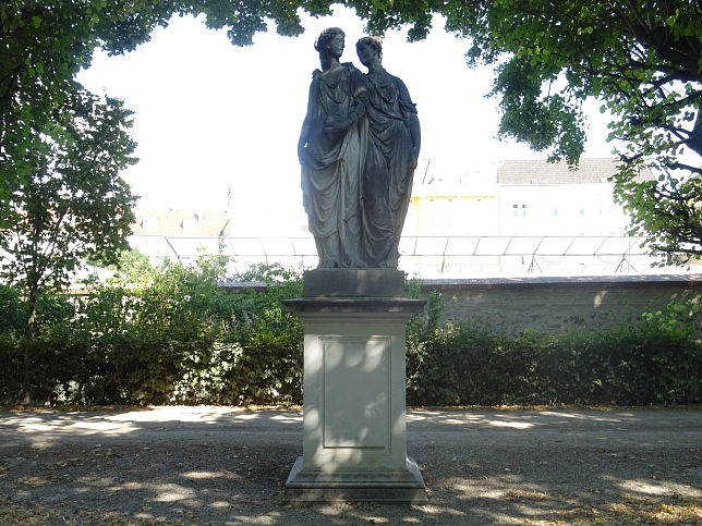 Schloss Schnbrunn, Statue Hesperia und Arethusa (39)