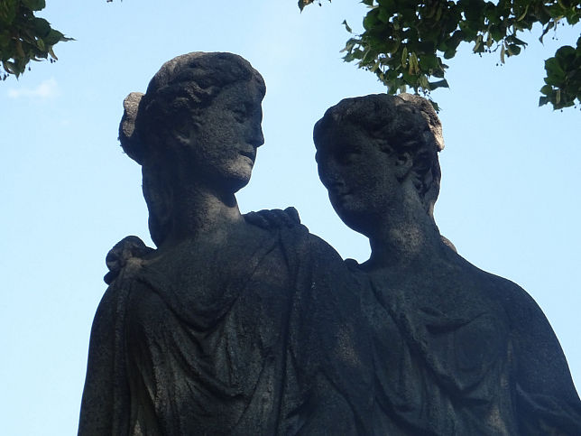 Schloss Schnbrunn, Statue Hesperia und Arethusa (39)