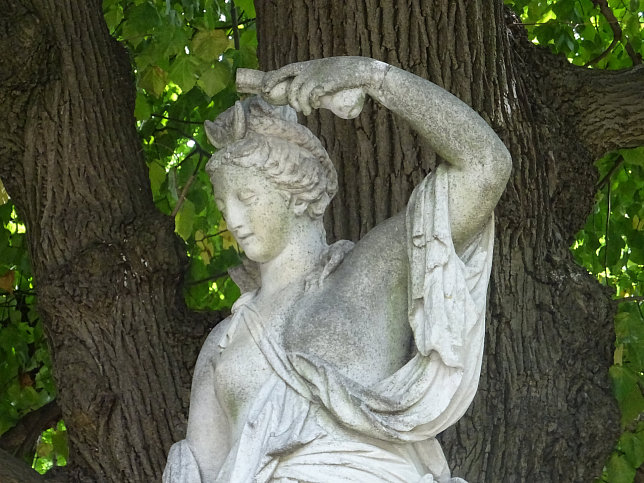 Schloss Schnbrunn, Statue Diana (41)