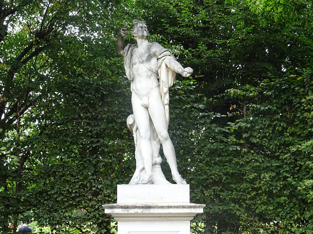 Schloss Schnbrunn, Statue Apollo (42)