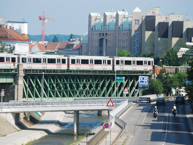 Brcken ber den Wienfluss