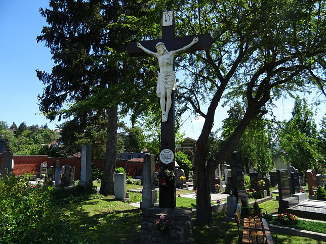 Friedhofskreuz am Friedhof Hadersdorf-Weidlingau