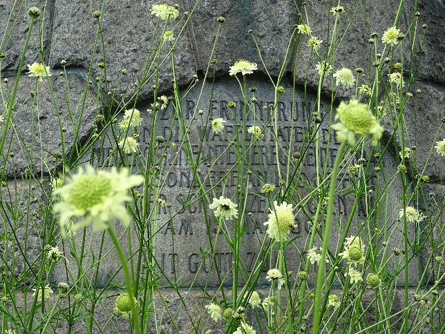 Hesser-Denkmal