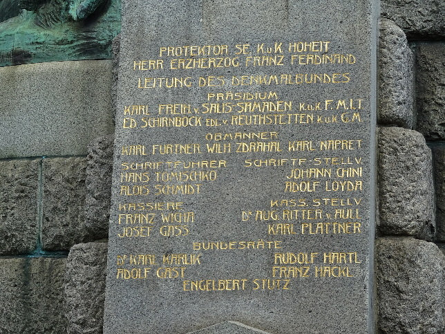 Hesser-Denkmal