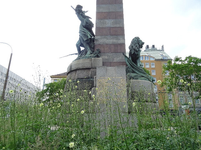 Hesser-Denkmal