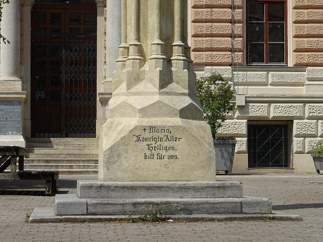 Mariensule Henriettenplatz