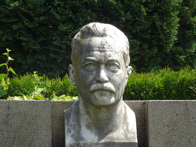 Karl Volkert