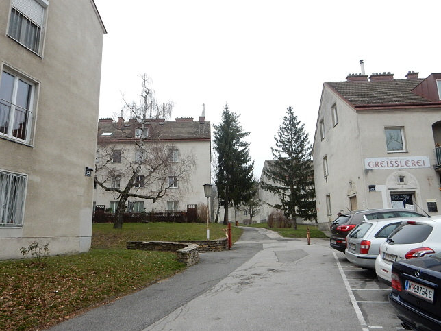Karl-Panek-Hof