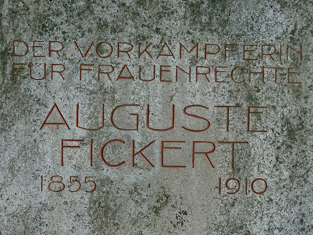 Auguste-Fickert-Denkmal