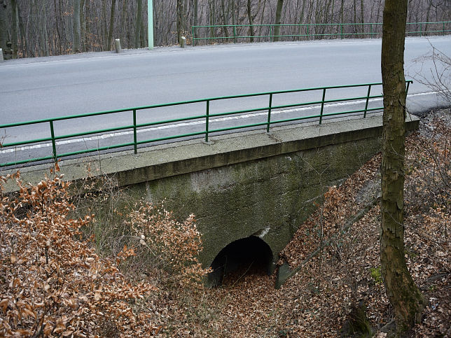 Durchlass 200 m oberhalb Objekt B193700