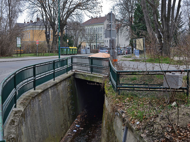 Einlaufbauwerk Schreiberbach