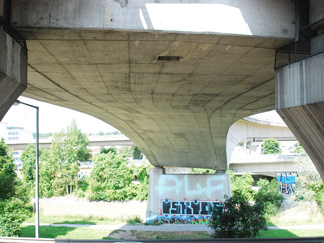 Knoten Nussdorf