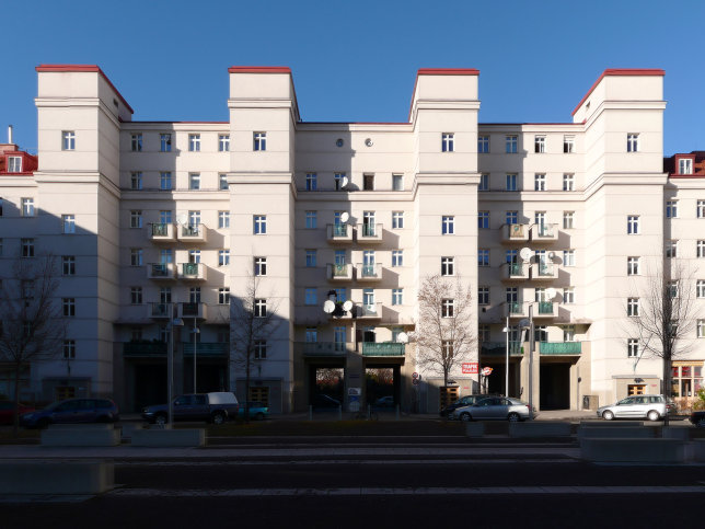 Wohnhausanlage Friedrich-Engels-Platz