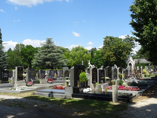 Strebersdorfer Friedhof