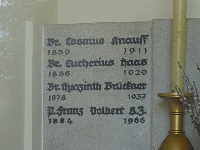 Strebersdorfer Friedhof, Friedhofskapelle der Schulbrder