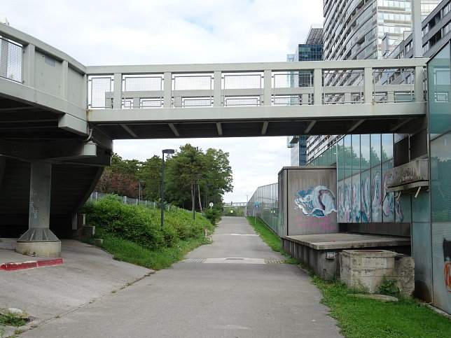 Donau City - Nord - Sichelsteg