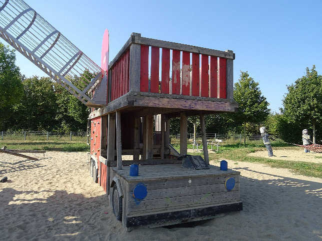 Feuerwehrspielplatz Breitenlee