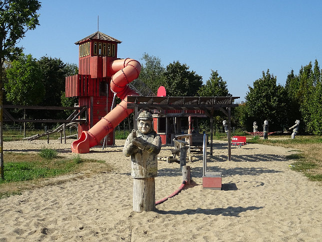 Feuerwehrspielplatz Breitenlee