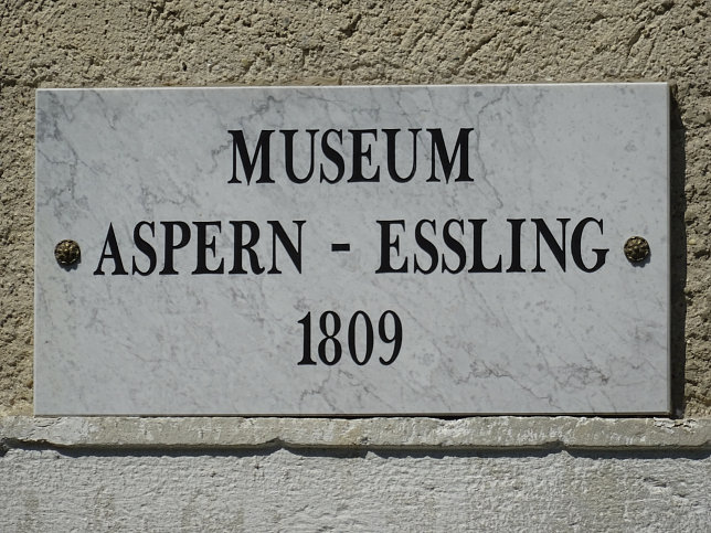 Schttkasten beim Schloss Essling