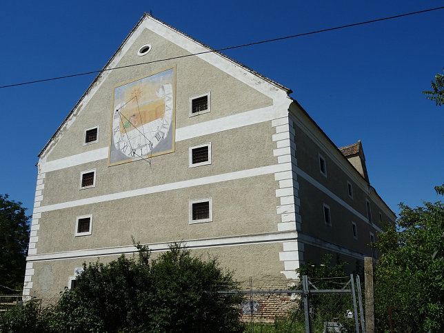 Schttkasten beim Schloss Essling